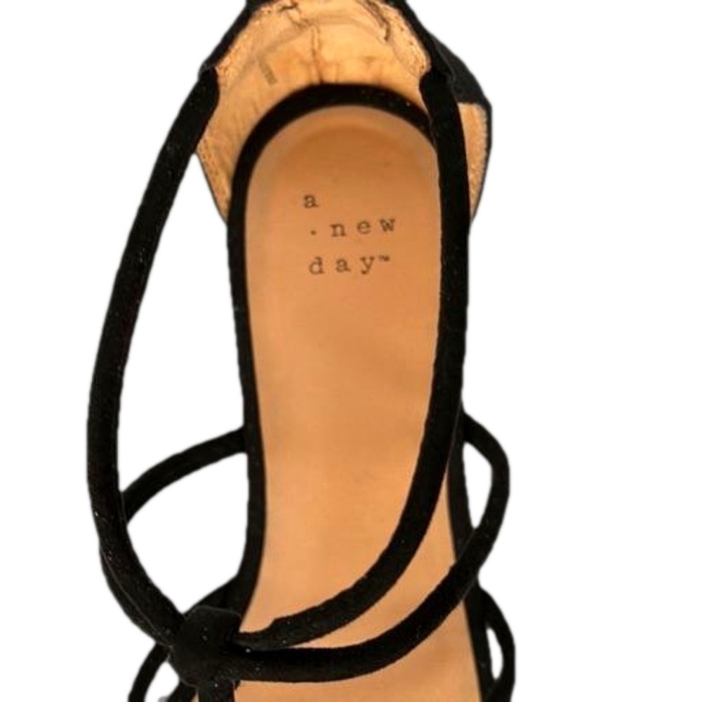 A New Day Samina Microsuede Gladiator Sandals, Size 7.5, Black - Picture 7 of 8